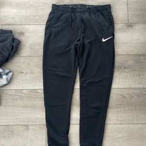 Nike joggers
